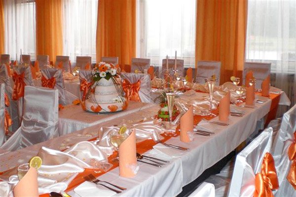 Hotel Renospond - restaurace