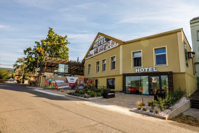 Wellness hotel a restaurace Kocanda Děčín