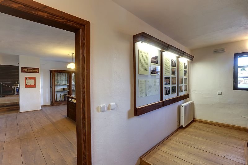 TIC a Regionální muzeum Nečtiny