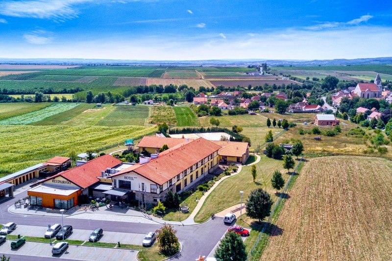 Hotel Happy Star - restaurace