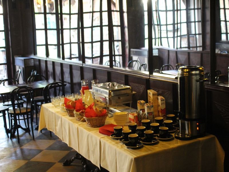 Restaurace a Zahradní restaurace Černý kůň