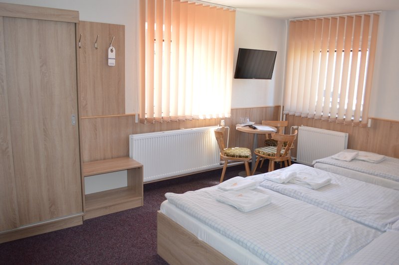 Hotel Garni Vildštejn a Penzion Kirch