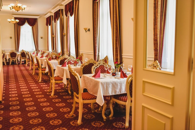 Zámek Kamenný Dvůr - hotel