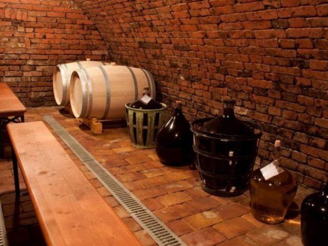 Rodinné vinařství Bartoníkovi