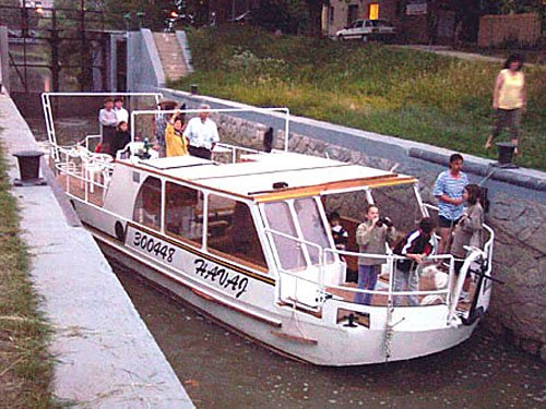 Přístav Staré Město